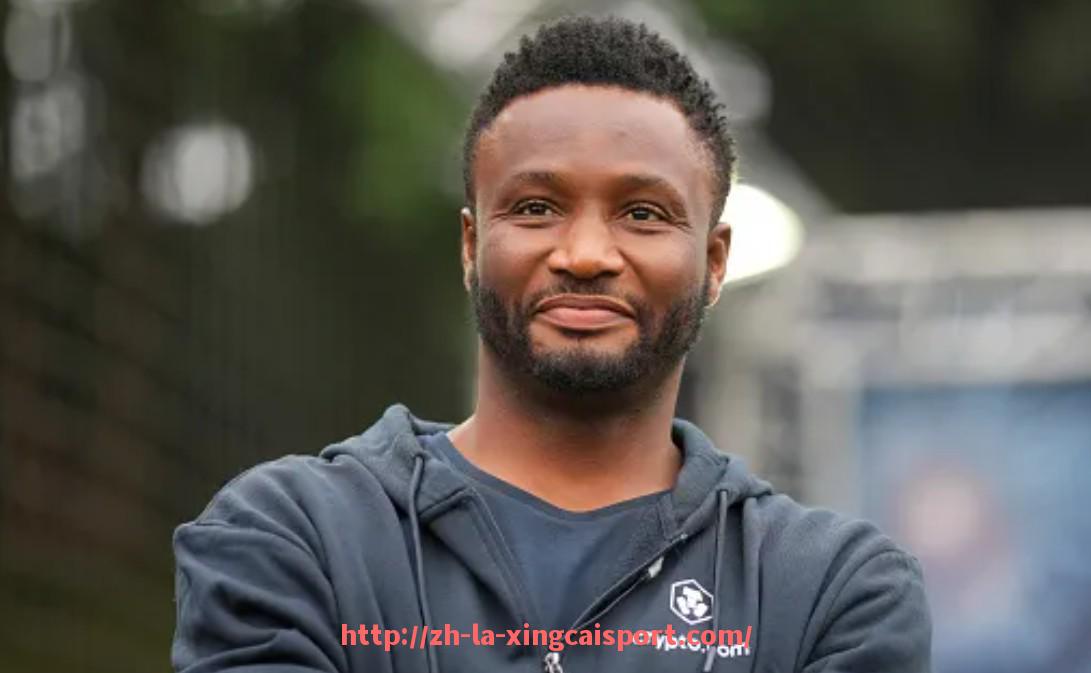 杏彩体育-法甲比赛策略变化：新型打法的战术布置与实战效果